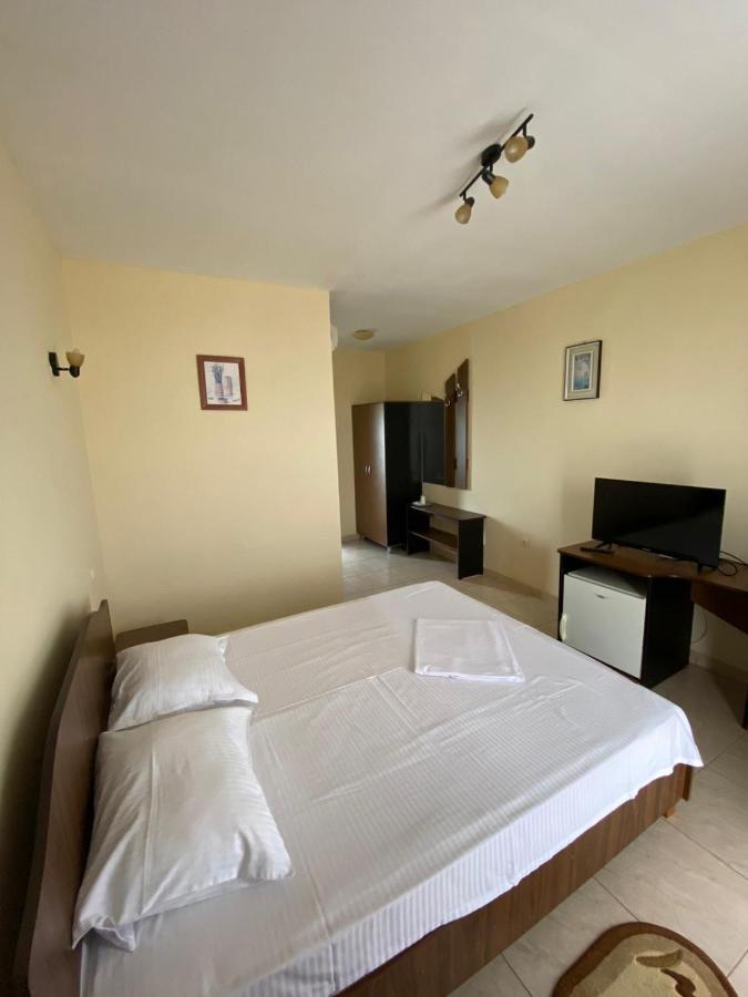 Villa Pescarus Costinesti Bagian luar foto