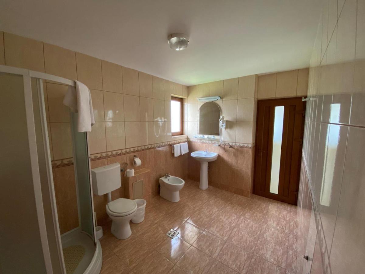 Villa Pescarus Costinesti Bagian luar foto